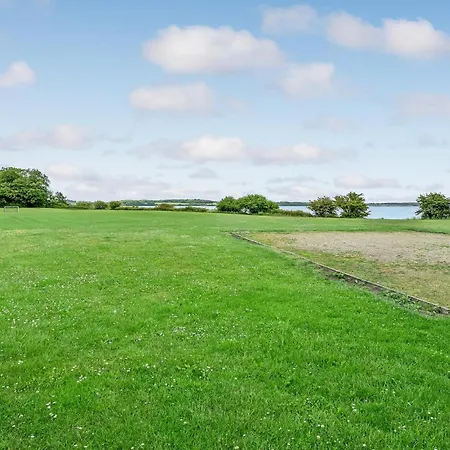 بيت للعطل Marina Fiskenaes