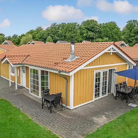 Marina Fiskenaes بيت للعطل *